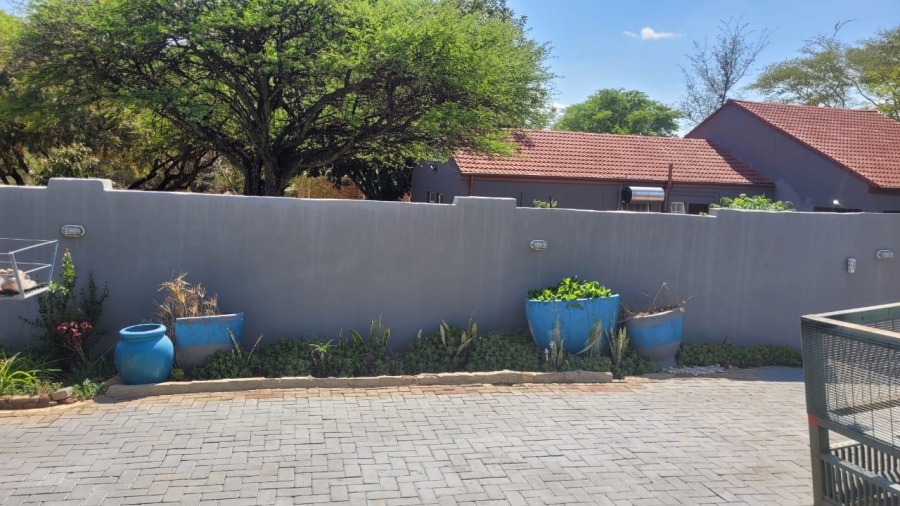 4 Bedroom Property for Sale in Elandsrand North West